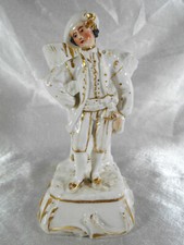 PORTE PLUME FIGURINE GENTILHOMME EN PORCELAINE BLANCHE & OR DE PARIS XIX ème