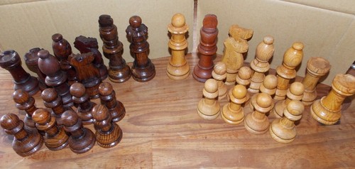 Pieces jeu echec en bois - jeu, d'echec