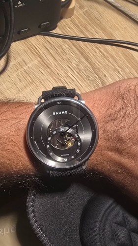 Montre baume mercier - &,