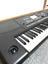 Korg Pa300 Arranger Workstation