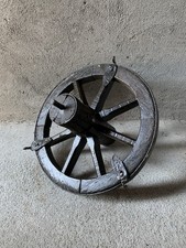 Roue de chariot ancien début