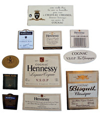 LOT   ETIQUETTES DE COGNAC  NEUVE    ETAT LUXE