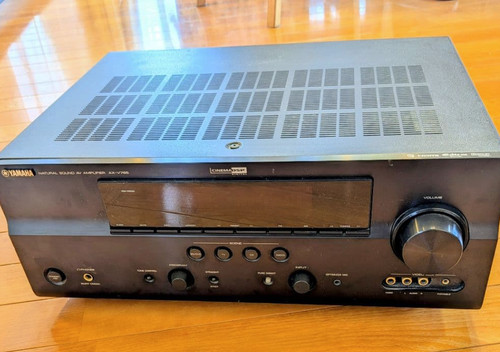 Yamaha v765 natural sound - natural,