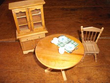 Meubles de salle à manger