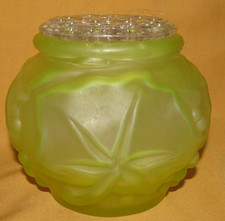 Ancien vase boule en ouraline