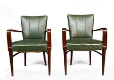 Fauteuils 1940 en skaï vert
