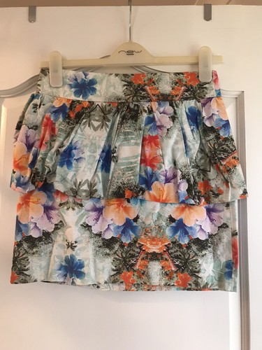 Jupe péplum fleurie - , zara