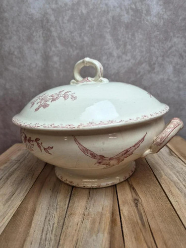 Petite soupière ancienne