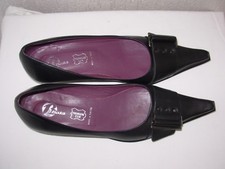 BATA Escarpins cuir noir P.38