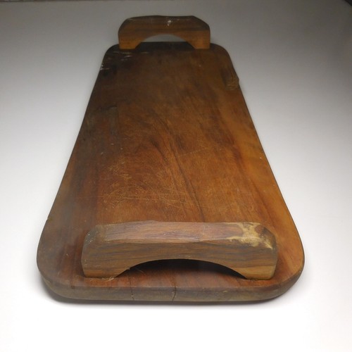 Servant wood olive - olive, art