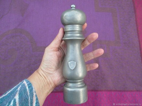 Antique pepper mill - pepper,