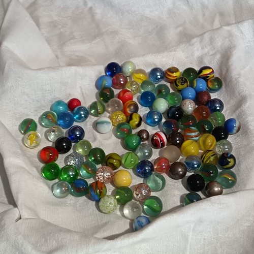 Lot billes en verre - de, 90