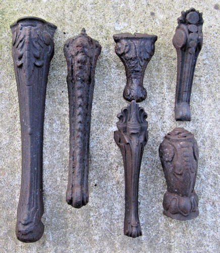 Pieds fonte poêle ancien - en,