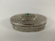 Boite Tabatière ovale. Décor