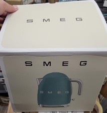 Smeg, 7-Cup, Retro Style Electric Kettle in Jade Open box