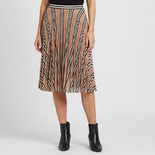 Jupe courte évasée burberry - jupe,