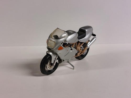 Moto ducati 900 maisto - 1/18,