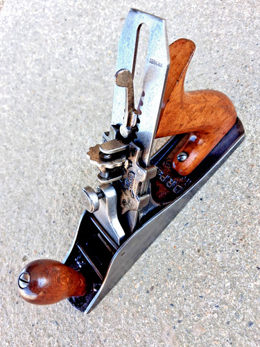 Ancien rare rabot fonte metal - ancien,