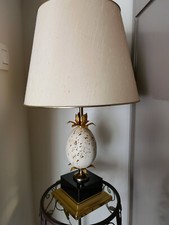 LAMPE A POSER ANANAS PIED