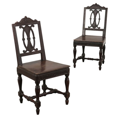Chaises néoclassiques - chaises,