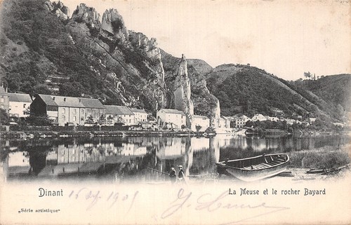 Belgique dinant meuse le - la,