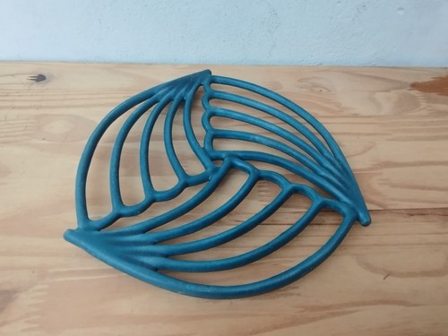 Dessous plat fonte - plat, en