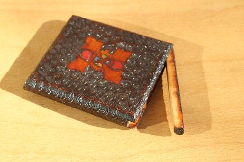 Boîte porte cigarettes - 🚬, porte-cigarettes