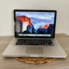 MacBook Pro 15" Apple - Dual