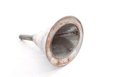 Ancien Entonnoir Avec Filtre