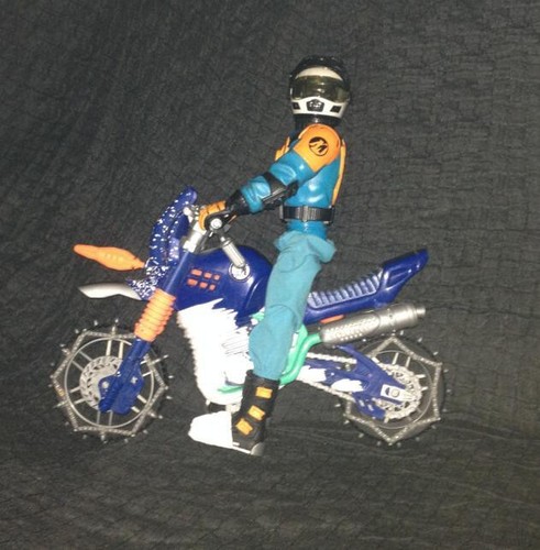 Action man figurine - man, moto