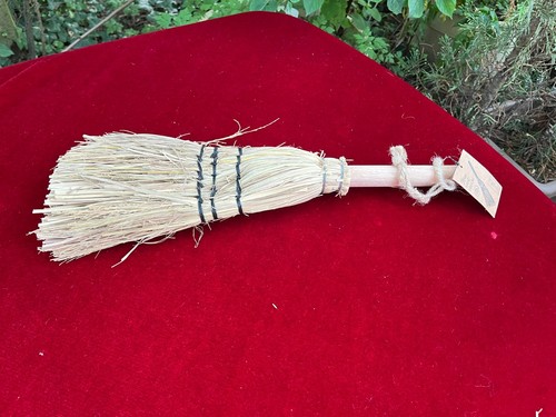 Mini balai sorcière - de,
