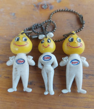 3 x porte clés ESSO Mr. et