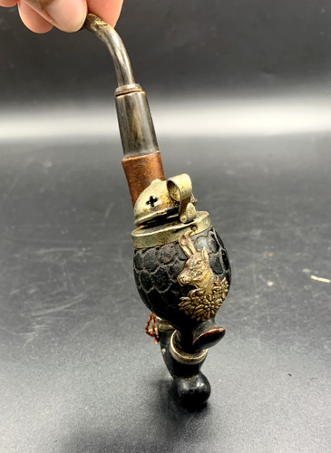 Jolie pipe ancienne - , motif