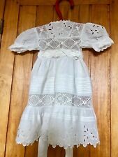 ancienne robe de baptême en