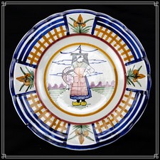 ASSIETTE CREUSE EN FAIENCE DE