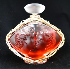 MAGNIFIQUE FLACON LE BAISER