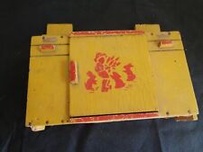 JOUET: Très ancien petit MEUBLE en BOIS à restaurer