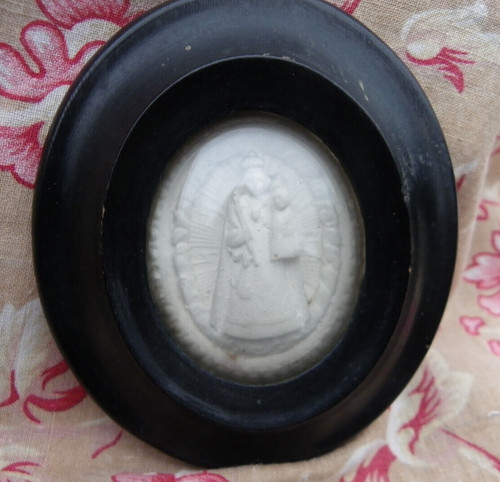 Cadre religieux haut relief - haut,