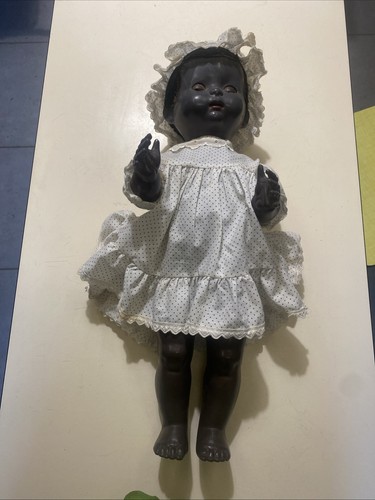 Rare ancienne poupée noire