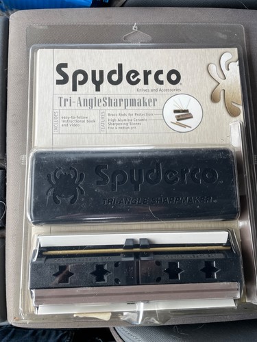 Spyderco tri angle sharpmaker - spyderco, tri-angle