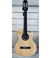 Guitare Classique Electro