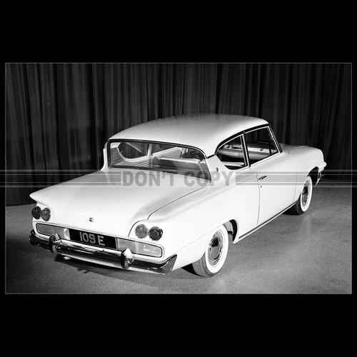 Photo 040152 ford consul 600 - photo,