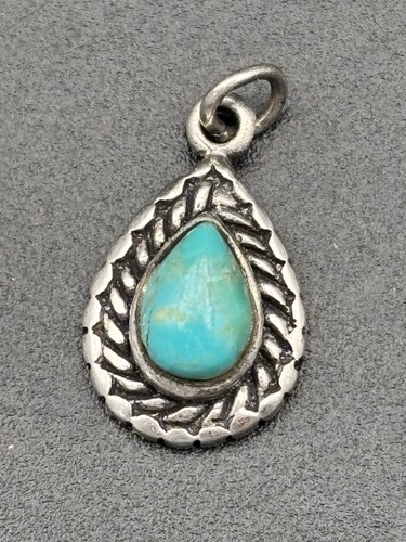 Ancienne médaille pendentif - médaille,
