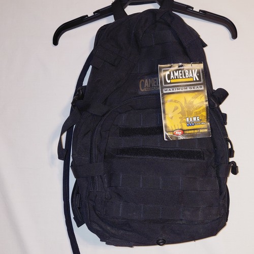 Nwt camelbak 100oz hawg - nwt,