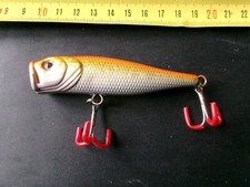 1 leurre de pêche pour