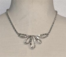 Vintage Signé Trifari Pat