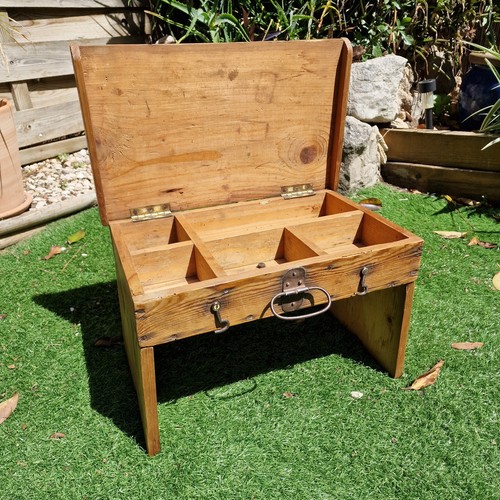 Boîte tabouret ancien - tabouret, pliant