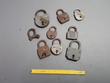 anciens petits cadenas serrure