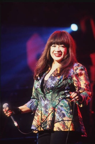 Ronnie spector diamond - ronnie, awards