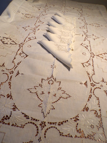 Linge ancien belle nappe - ancien,